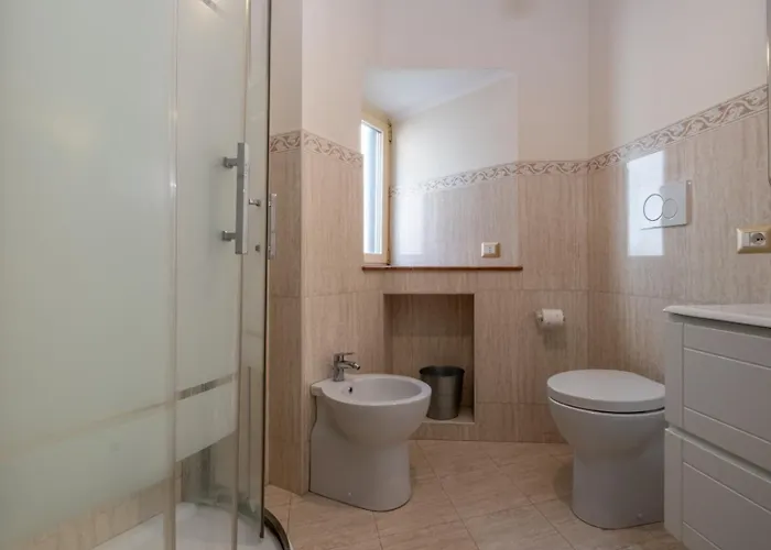 Trevi Fountain Big Apartment